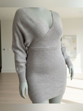 Grey V-Neck Knit Dress With Belt- Size:10